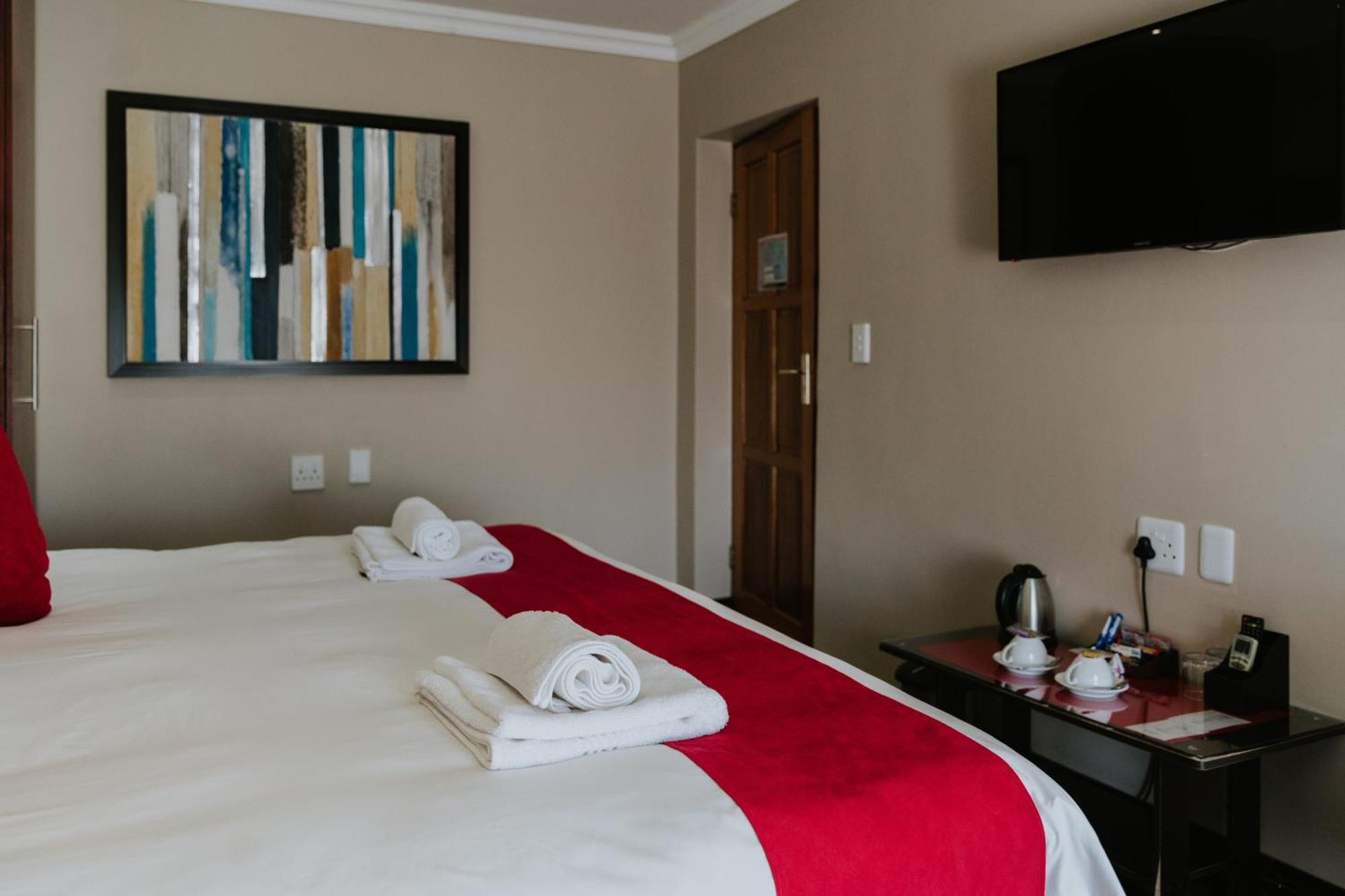 Le Grand Chateau Hotel Parys Exterior photo