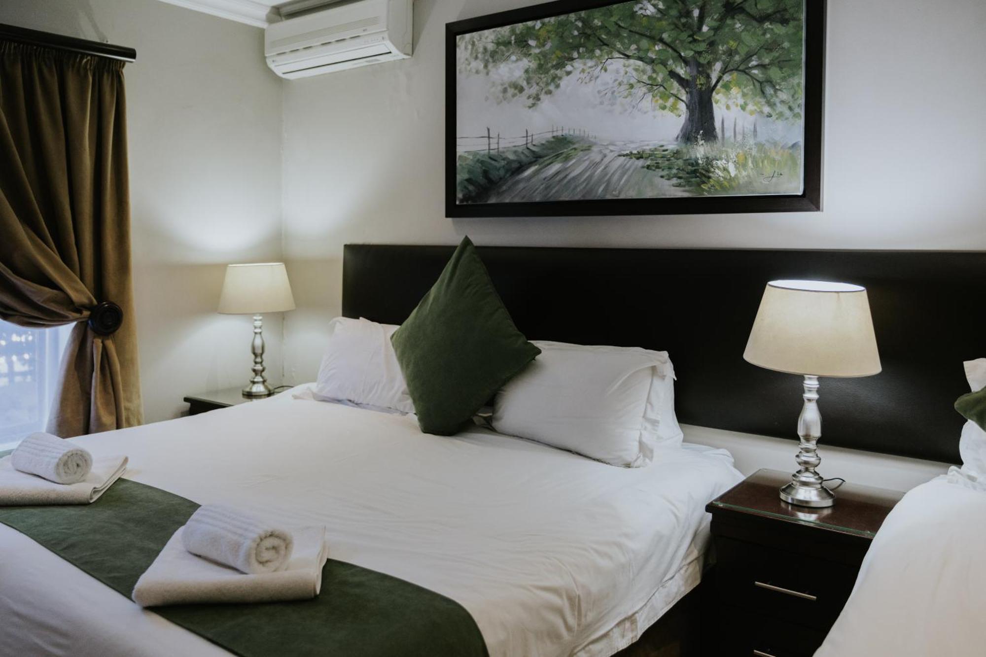 Le Grand Chateau Hotel Parys Exterior photo