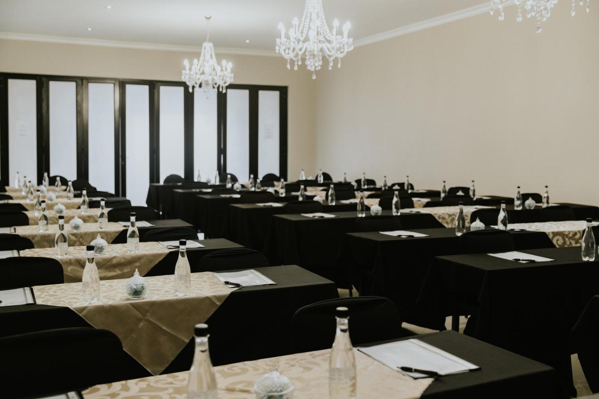 Le Grand Chateau Hotel Parys Exterior photo